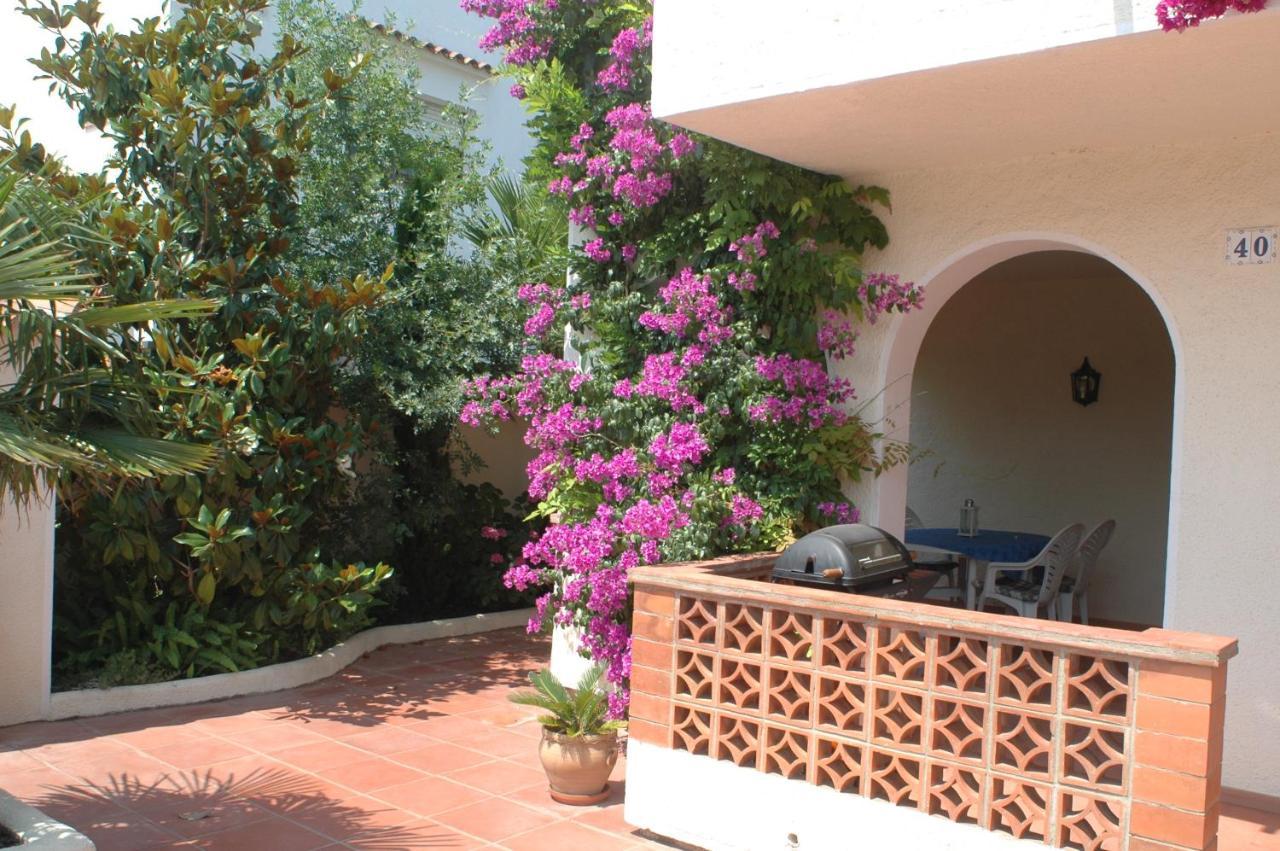 Villa Sol Емпуріабрава Номер фото