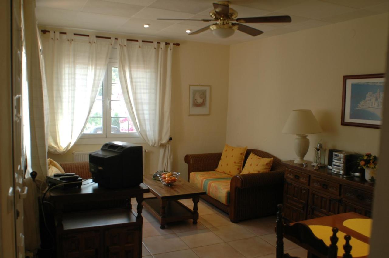 Villa Sol Емпуріабрава Номер фото